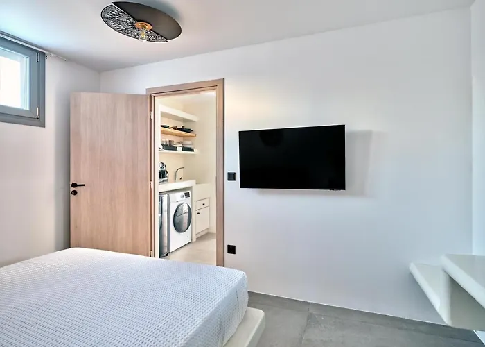 Cozy Hideaway With Private Jacuzzi *